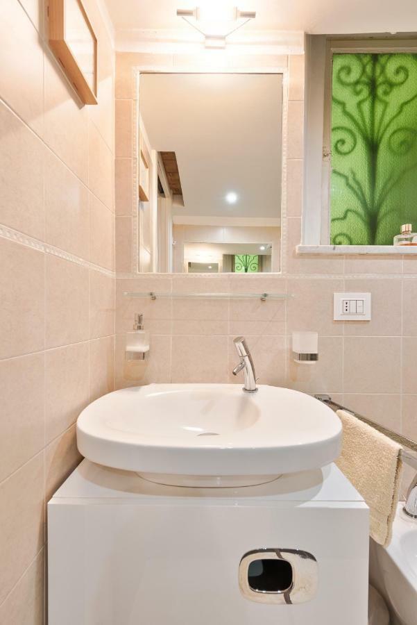 טורינו Mole Antonelliana Lovely Loft מראה חיצוני תמונה